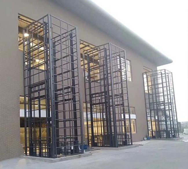 昆玉液压升降货梯